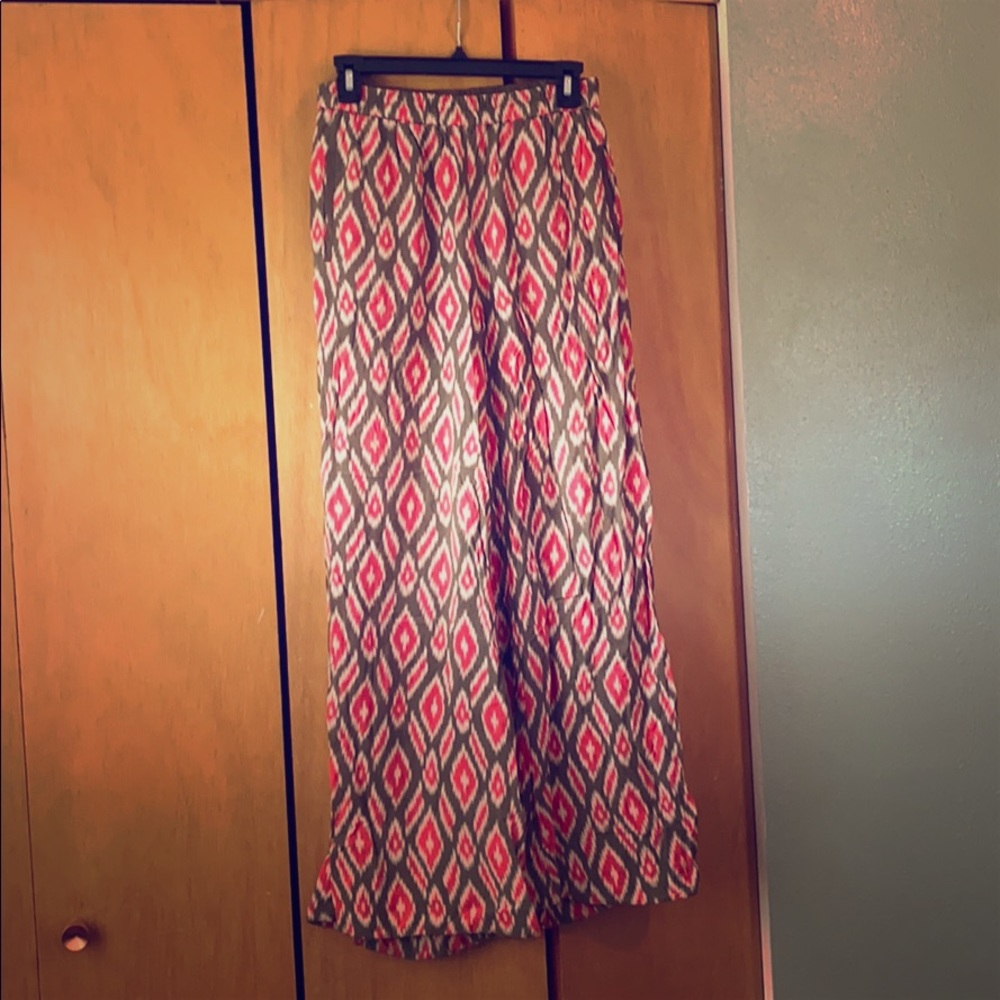 Flowing pants